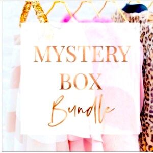 WOMENS MYSTERY BOXES , SIZE XS-SMALL